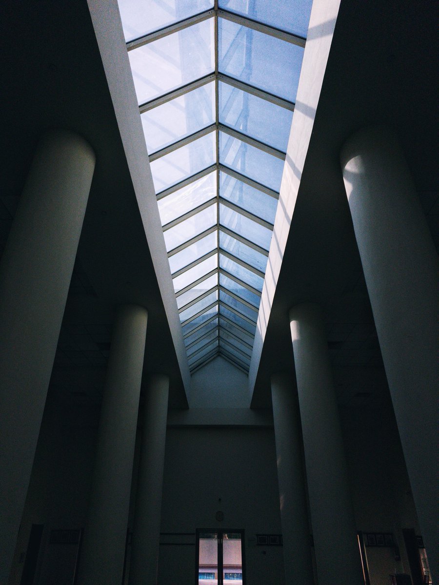 sauravbv's tweet image. Samsung camera without filter ✨