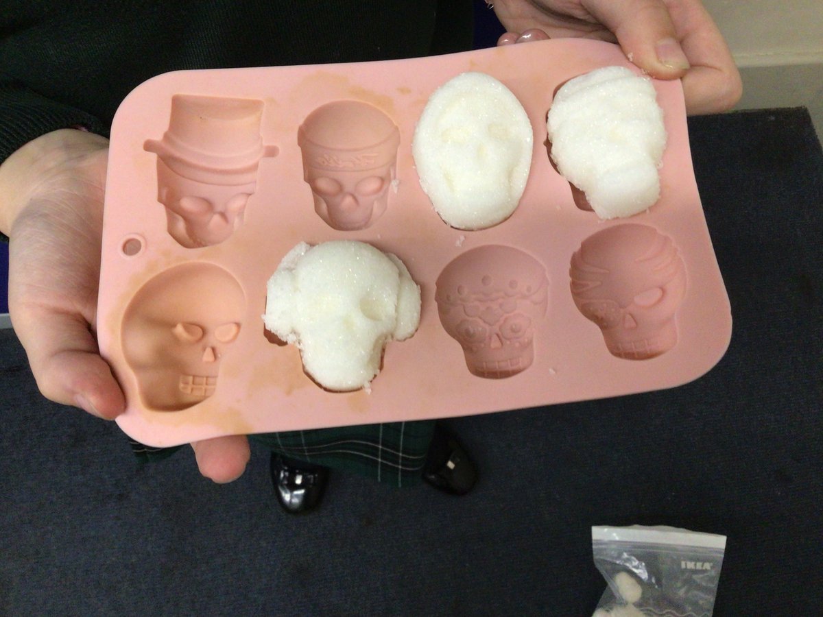 west_moors's tweet image. Our children have been celebrating Día de los Muertos by creating beautiful sugar skulls 💀 — or, as they&apos;re known in Spanish, calaveras de azúcar. 🎨 What a wonderful way to learn about world cultures! #DíaDeLosMuertos #HomeLearning #SpanishLearning #CalaverasDeAzucar