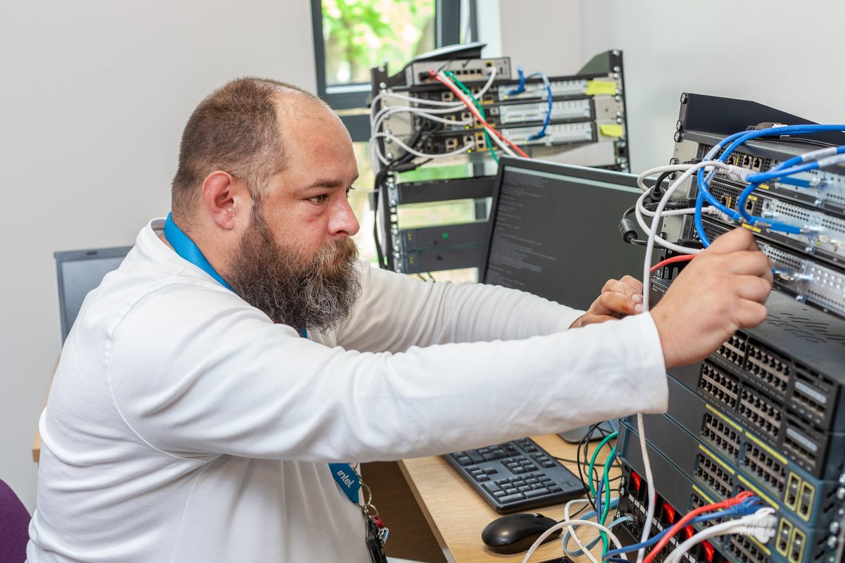 RotherhamUni's tweet image. From coding and algorithm development to AI and VR, our students are equipped to shape tomorrow’s digital world. 💻

Discover our computing and Digital courses: ucr.rotherham.ac.uk/department/com…

#Rotherham #Computing #Digital #University #Ai #VR #Coding