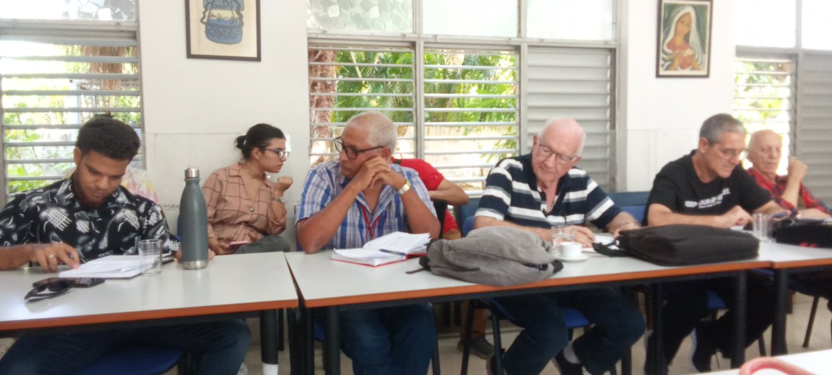 Este 19 de noviembre el Centro de Investigaciones de la Economía Mundial (CIEM) llega a su Aniversario 46  
Institución académica autónoma  en temas de economía mundial, en la región de América Latina y el Caribe.