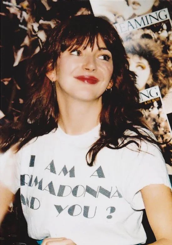 yxakirves's tweet image. kate bush at an album signing for the dreaming (1982)