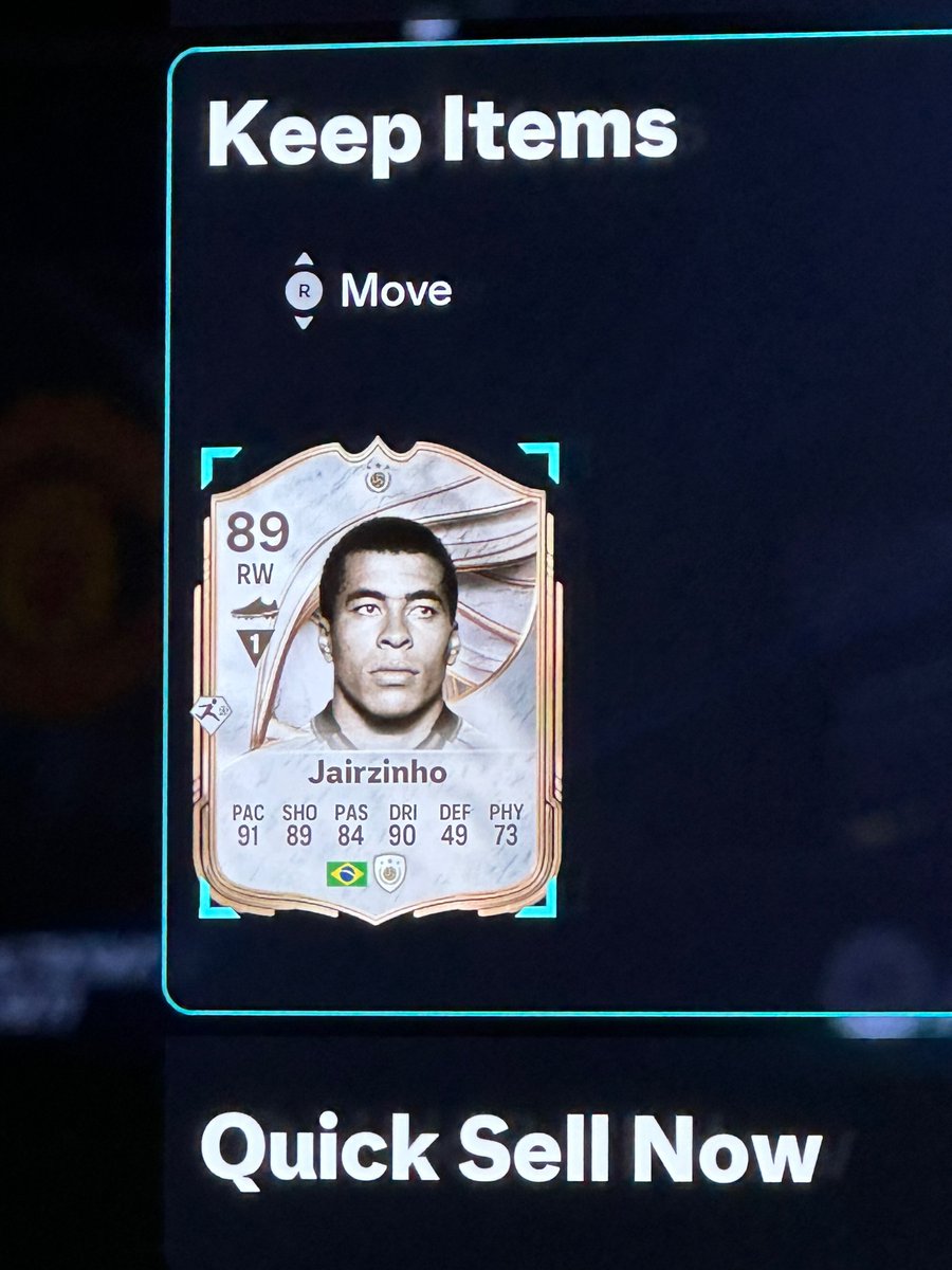 Awangday's tweet photo. @NickRTFM Got him on my third attempt. Got Cech and Schwinstiger before https://t.co/lOMHqbhUcx