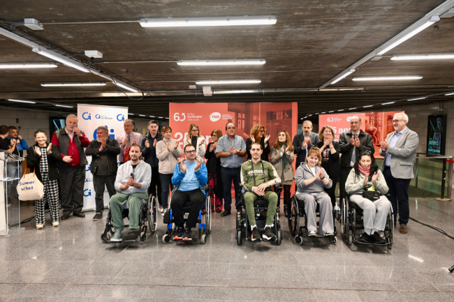 DiariDiscapCat's tweet photo. TMB i la Fundació Institut Guttmann celebren un quart de segle de col·laboració en accessibilitat i rehabilitació #APUNTS #25anysTMBGuttmann @TMB_Barcelona @IGuttmann @laiabonetrull
https://t.co/1JxOYkGMWJ https://t.co/DEsXS07Ruz