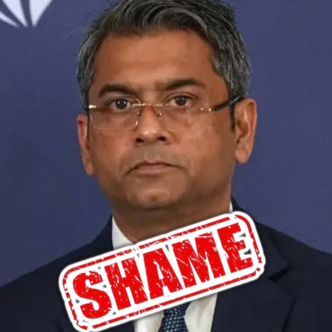 Be20608Routine's tweet photo. Top league of the nation is in absolute dire straits.And if that wasn’t enough, the national team has now lost to Bangladesh after 22 long years.
This is the lowest point in the history of Indian football. If there is even an ounce of accountability left, kindly resign @kalyanchaubey . It's our humble request. We have suffered enough in your reign 😐