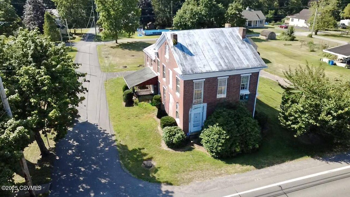 KeyPartnersReal's tweet image. Listing Address: 2144 OLD BERWICK RD, Bloomsburg, PA 17815
Listing Price: $249,900
Schedule a showing and request more information here: keypartnersrealty.com/d8rdxcet