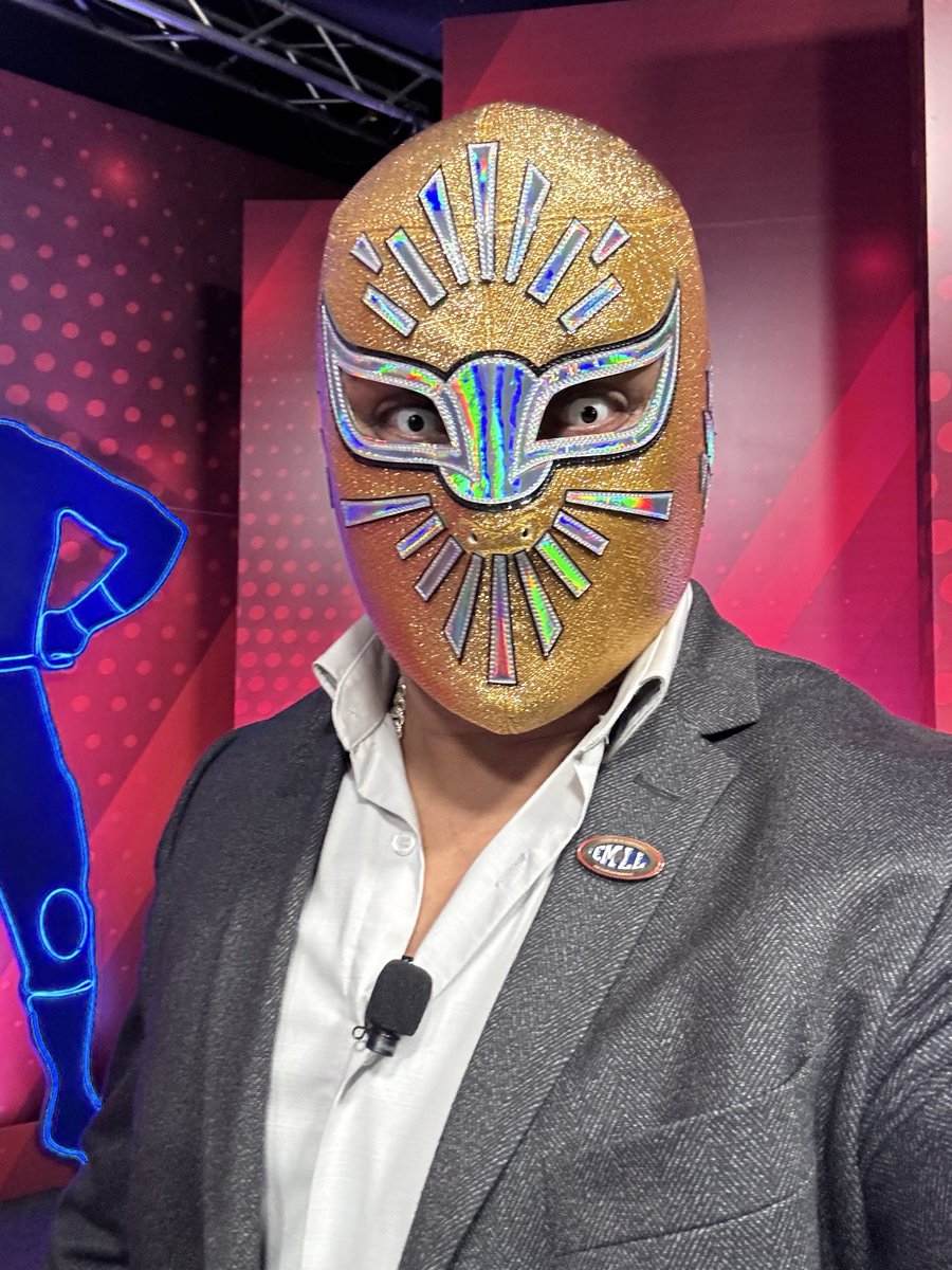 caristicomx's tweet image. Hola mi gente muy buenos días!! Q tengan un bendecido día 🙏🏽 saludos y un fuerte abrazo, los amo 3 millones 🤗🫶🏾🫰🏽 #diosteamo #wrestling #elmejor #viral #caristico #aew #lafamilia #luchalibre #mistico #cmll #parati #roh #máscara #njpw #wrestler #mlw