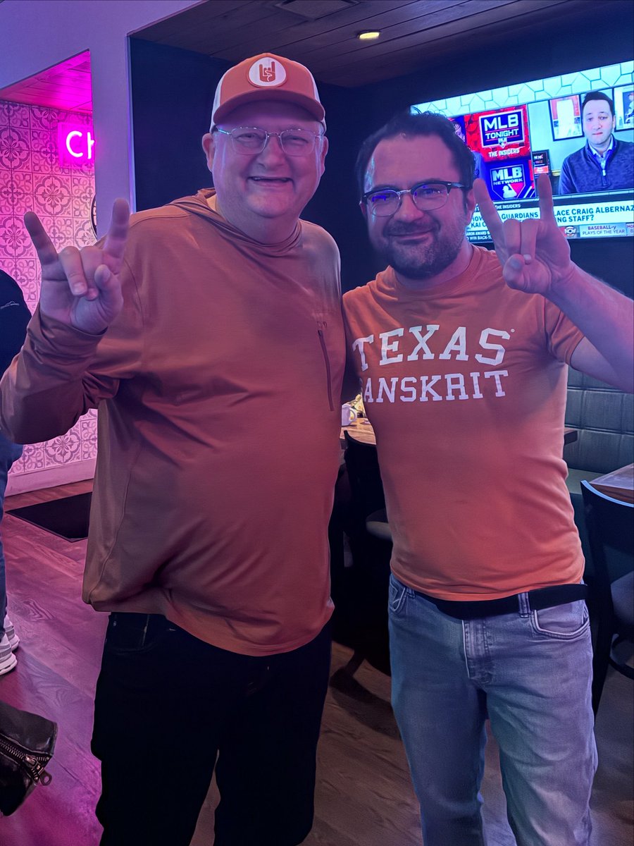 Alumni thing (but for football)

#hookem 

<a href="/BobbyBurtonOTF/">Bobby Burton</a>