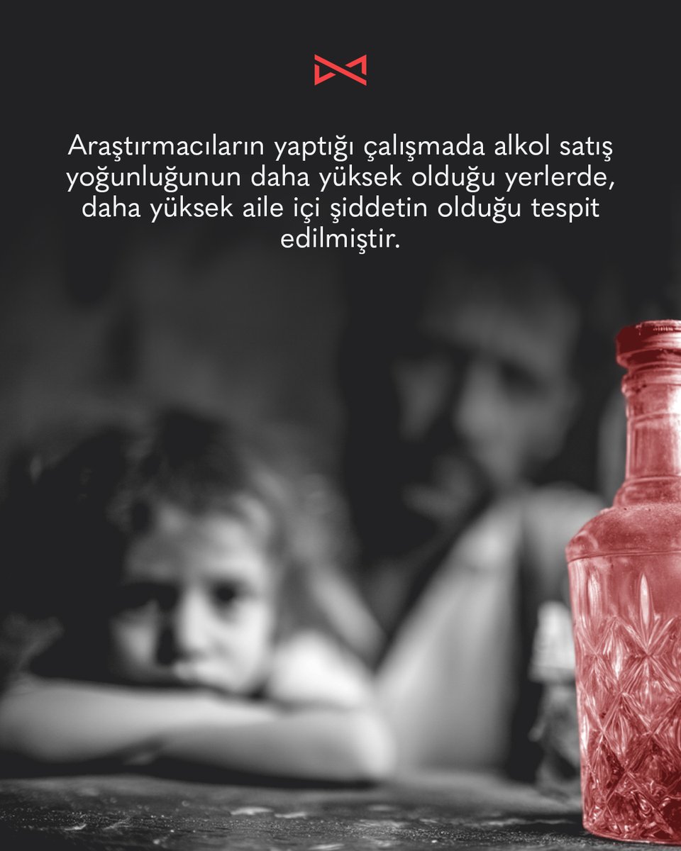 doludizginorg_'s tweet image. Bağımlılıklar aileyi çürütüp şiddeti normalleştiriyor; şiddetin gerçek kaynağı cinsiyet değil, bağımlılıklar.
#doludizgin #bağımlılık #şiddet