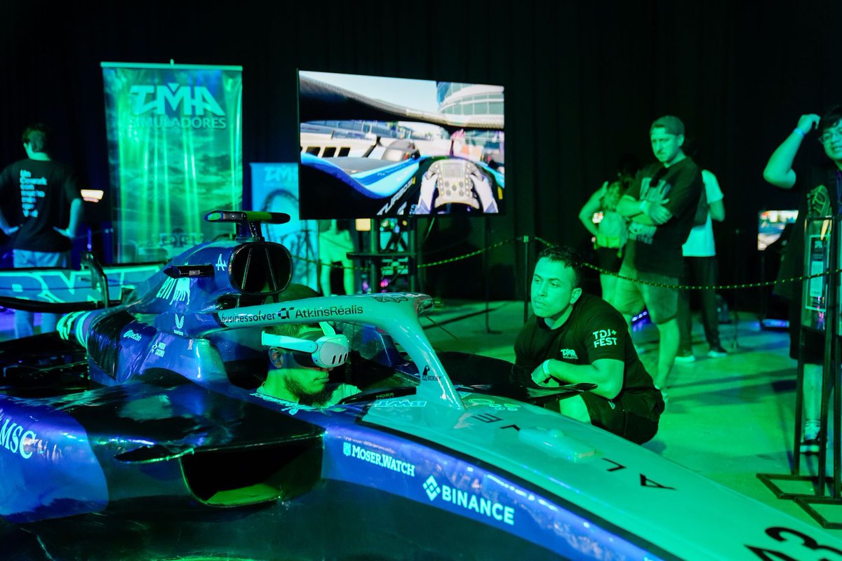 🎮 TDJ Fest 2025 en Tecweekar 🎮

Gran experiencia en <a href="/TemporadaJuegos/">TDJ FEST | 15 NOVIEMBRE | COSTA SALGUERO</a> Fest, uno de los encuentros más importantes del gaming, los esports y la creación de contenido en Argentina, que este año volvió a integrarse a <a href="/tecweekar/">Tecweek</a> .

El festival reunió a jóvenes, creadores de