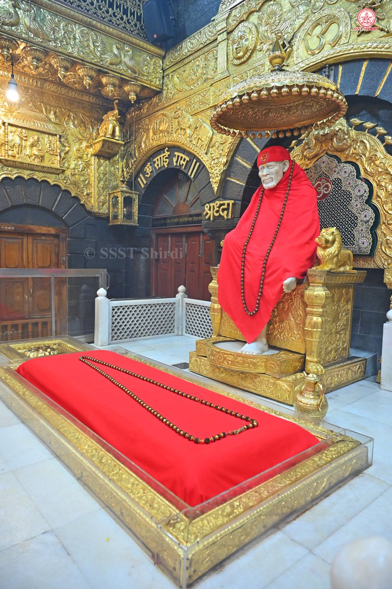 SSSTShirdi's tweet image. *!! ॐ साई राम !!*
*श्री साईबाबा संस्थान विश्वस्त व्यवस्था,शिर्डी*
*!! ॐ Sai Ram !!*
*Shri Saibaba Sansthan Trust, Shirdi*
≈≈≈≈≈≈≈≈≈≈≈≈≈≈≈≈≈ 
*आरती :- शेजारती*    
*मंगळवार १८ नोव्हेंबर २०२५*  
*Aarti :-Shejarti*
*Tuesday 18 Nov 2025*
