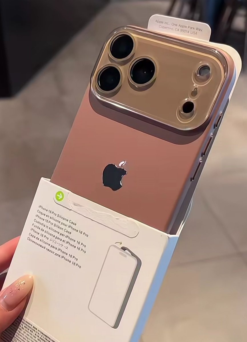 fairyprxncess's tweet photo. brown or pink? https://t.co/Tg488cq7mm