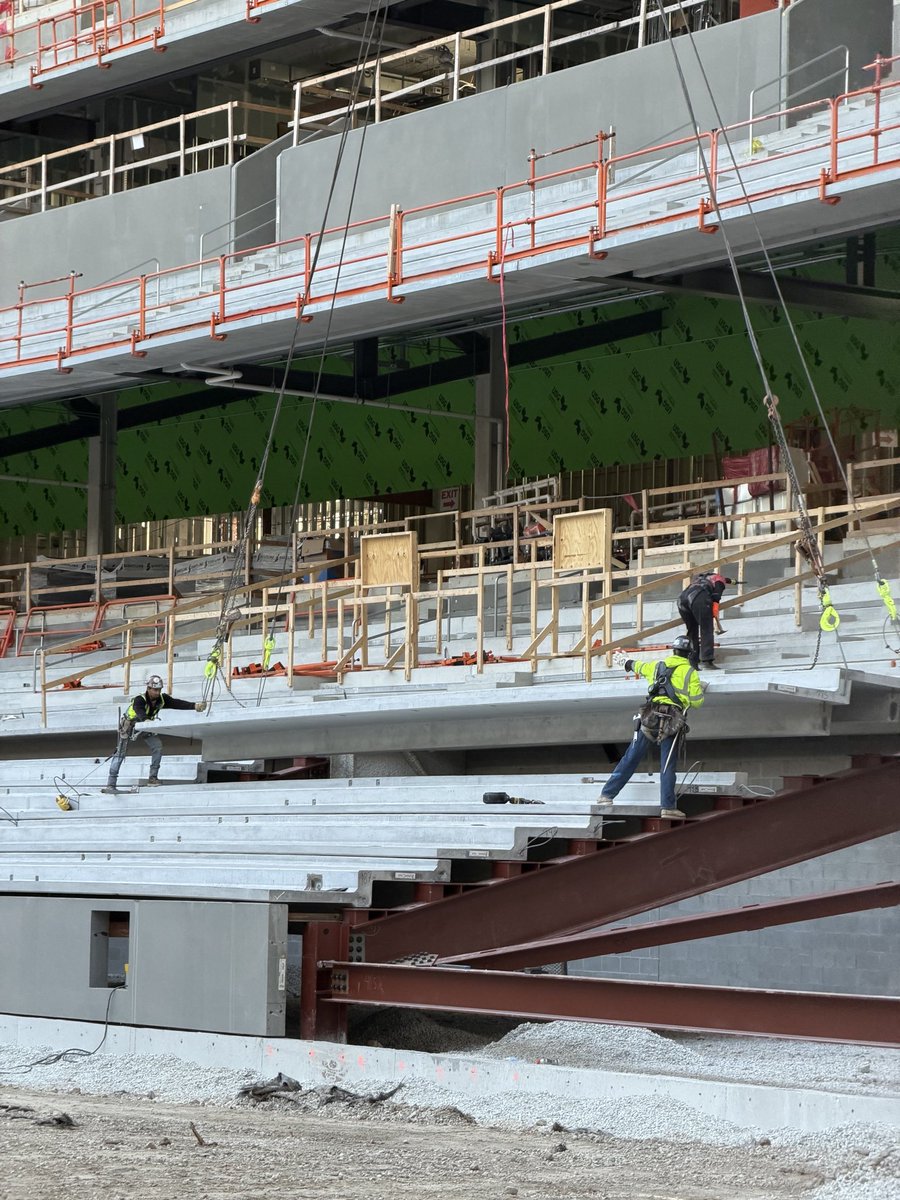 NewRyanField's tweet image. Lower bowl taking shape at #NewRyanField