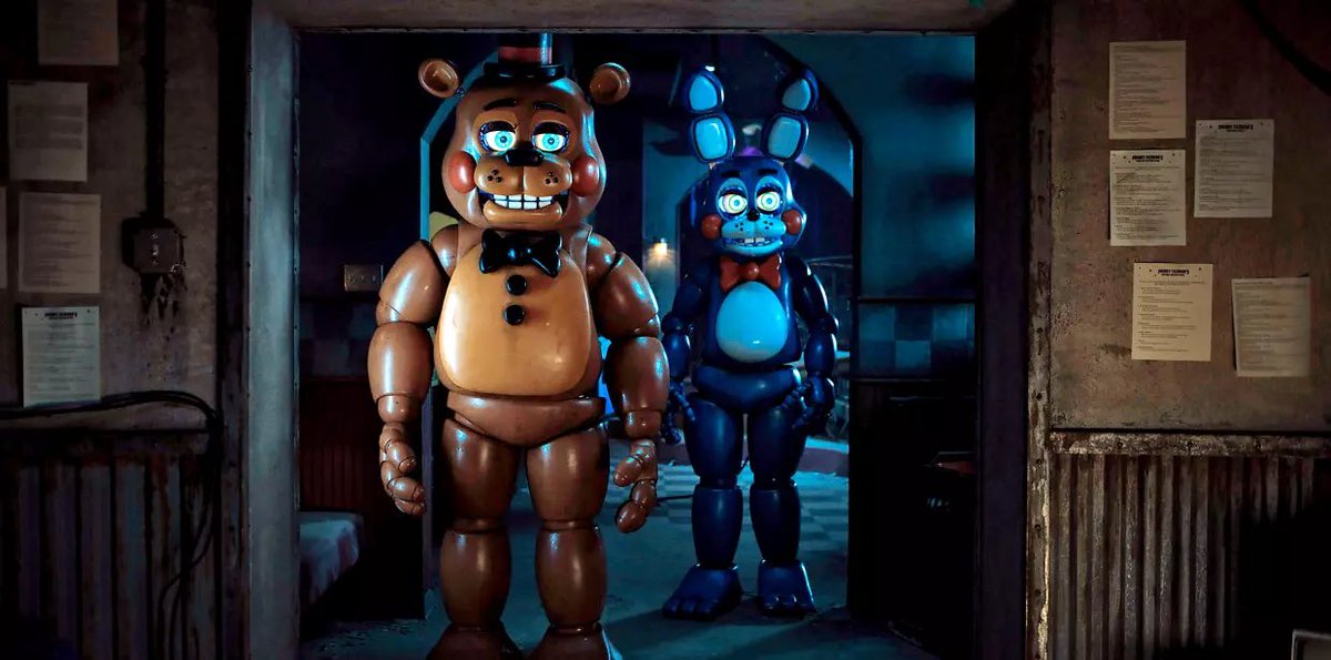 New look at Toy Freddy and Toy Bonnie in 