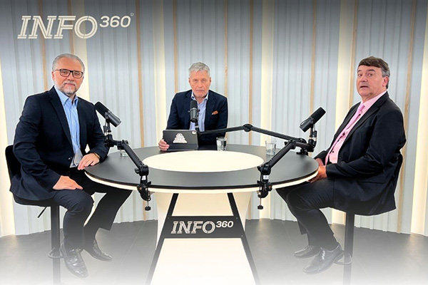 BojanPozar's tweet photo. Danes komentirata @EdvardKadic in @m_bostjan, začenjamo točno ob 20.00, spremljate nas lahko na @info360_si @YouTube @Spotify @ApplePodcasts #GeaTV in #ETV.
Povezava do oddaje: https://t.co/b5zYKneAFG 🎙️💻📺.