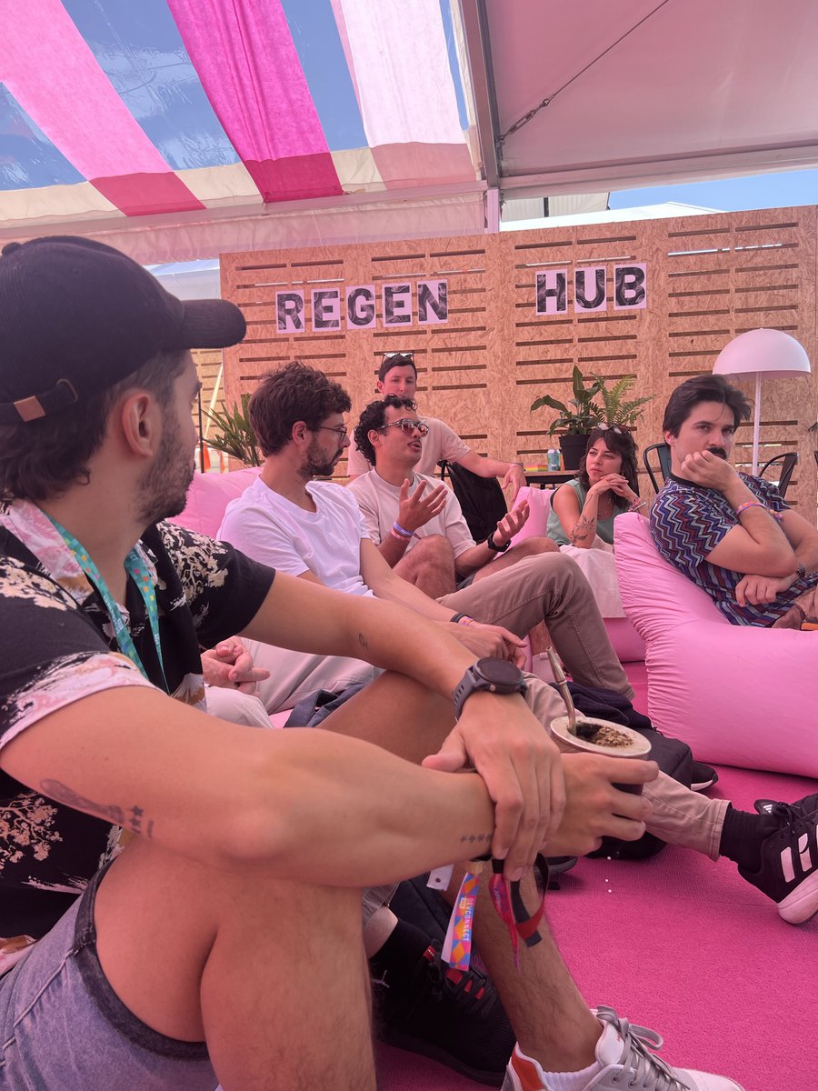 Nico Wolf tweet media