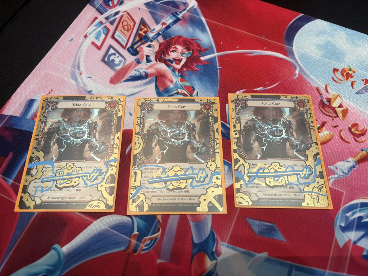 BPlusPlus4's tweet photo. Went to the @fabtcg World Champs over this past weekend in Philly and while I was there got my favorite card full frame signed by the amazing @ninesicks . These are absolutely stunning especially in person and made my weekend picking these up. Thank you Nathaniel! https://t.co/QtoWr9bUHA