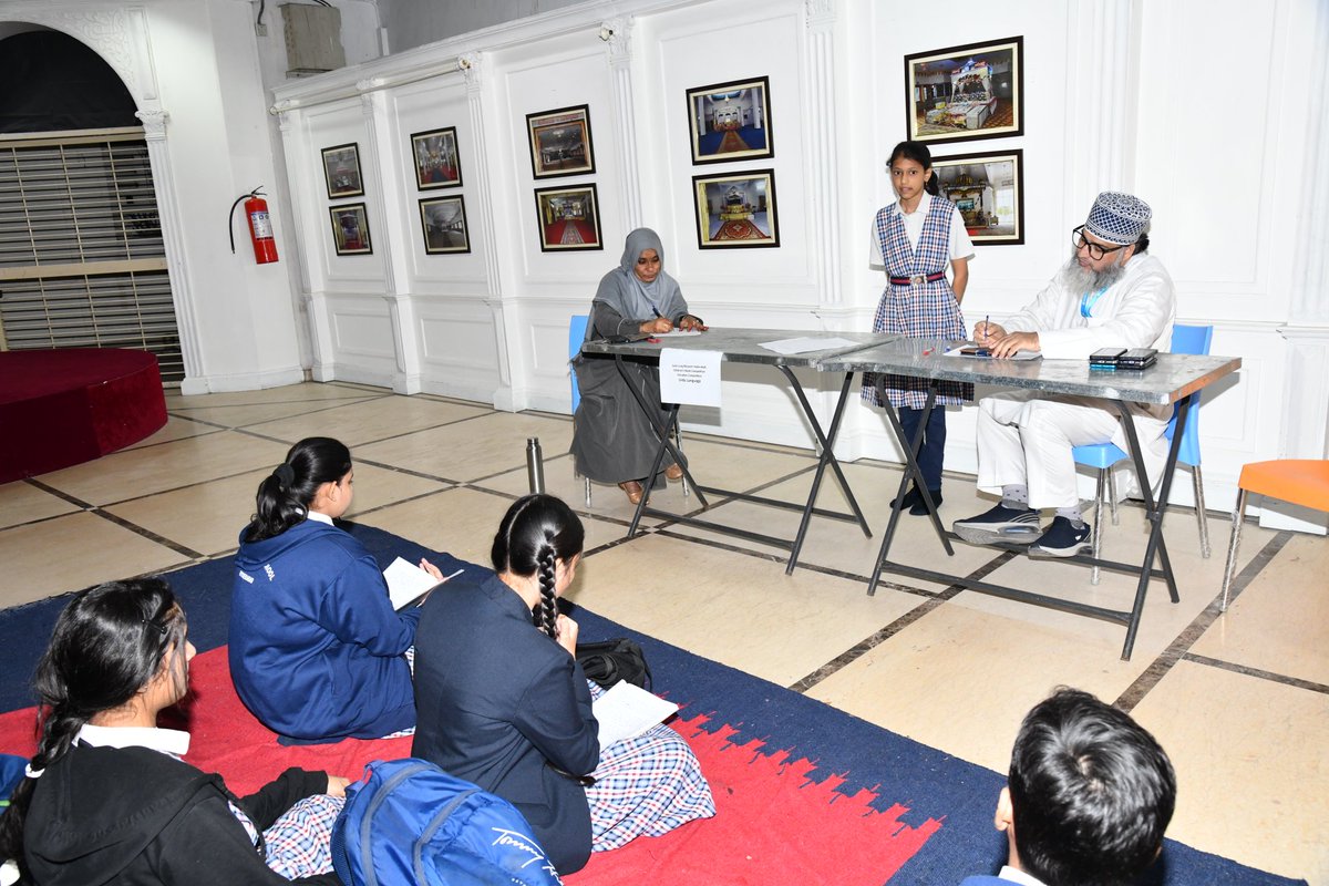 sjmhyd's tweet image. A vibrant day at Salar Jung Museum, where students took the stage for the Children’s Week Elocution Competition. 

Each speaker brought their own spark, thoughtful ideas, vivid stories, and voices filled with confidence and energy.

#SalarJungMuseum #ChildrensDay #children