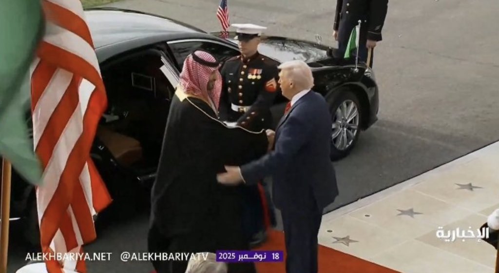 tmrrah9's tweet image. #تمرة💢|| الان🚨:

لقاء الكبار🔥💪

امريكا 🇺🇸 اقوى دولة في العالم
السعودية 🇸🇦 تاسع اقوى دولة مؤثرة بالعالم