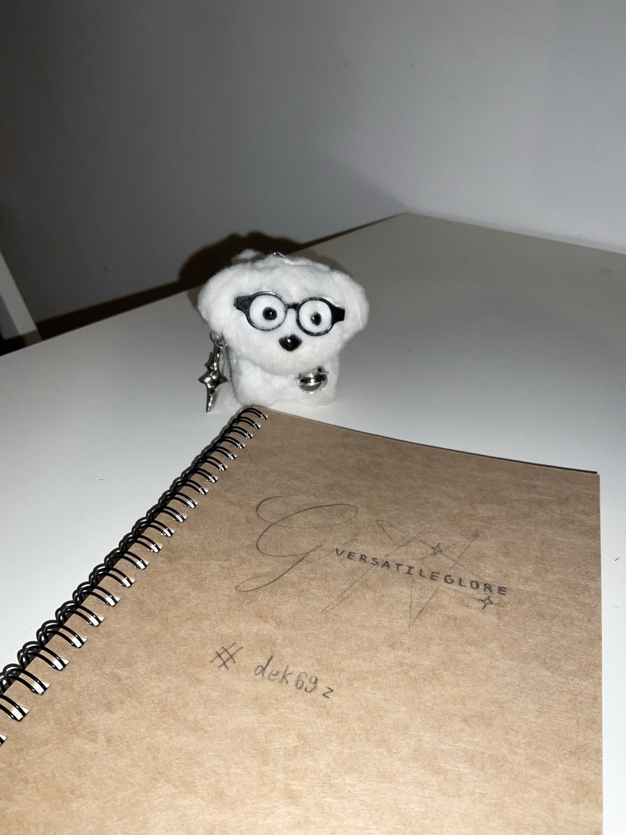 versatileglore's tweet image. โฮ่ง 🖐🏻