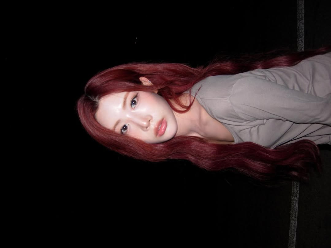 orrery_nim's tweet image. Kim Lip Instagram post
🏃🏃‍♀️🏃‍♂️💨