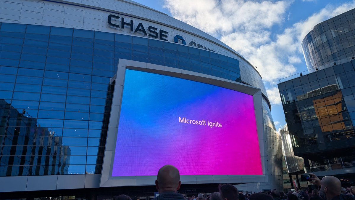 shankuehn's tweet image. It time! @Microsoft Ignite!

#MSIgnite #msftadvocate