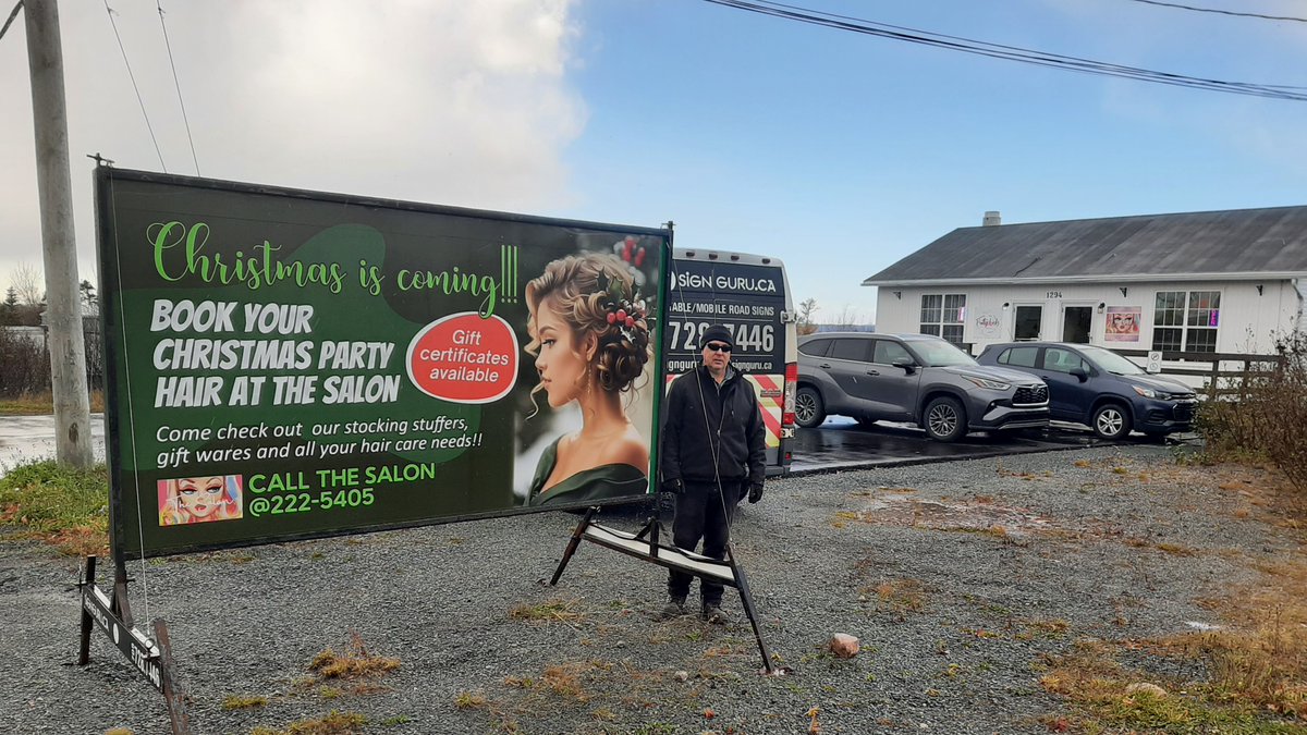 SignGuruNL's tweet image. Christmas is coming and so are the parties. Book your Christmas Party hair at The Salon. They also have a selection of stocking stuffers available for all your hair care needs.