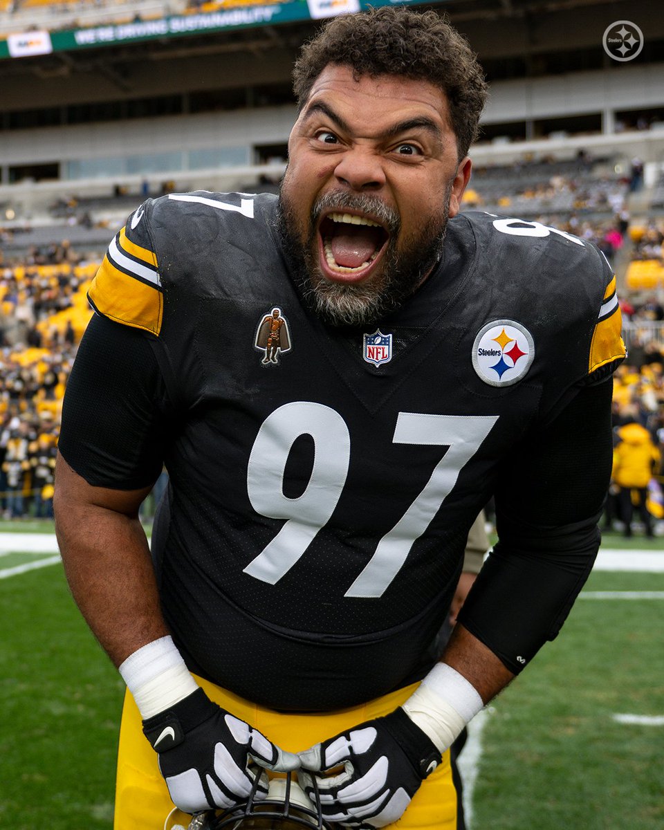 steelers's tweet image. That&apos;s our Captain 🤣 @CamHeyward