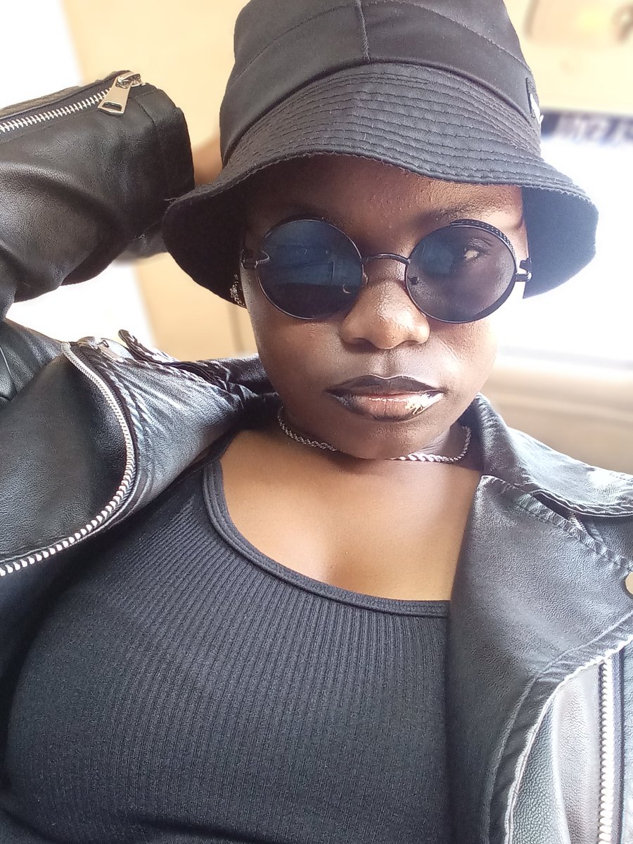 kutsemba's tweet photo. Phara mood unlocked 🔓 😎 https://t.co/s80ilsCNue