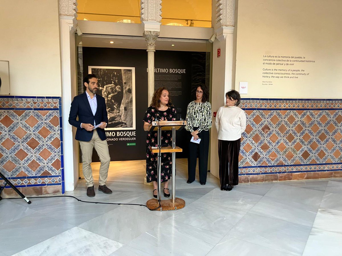 arq_avillalobos's tweet photo. La nueva expo del #Museo de Artes y Costumbres Populares de Sevilla nos habla del sorprendente patrimonio #natural de #Andalucía y el valioso patrimonio #inmaterial que atesoran sus gentes
“El último bosque” son sus alcornoques, mulos, cantes, corcheros, arrieros y talabarteros https://t.co/V1KP2hYizl