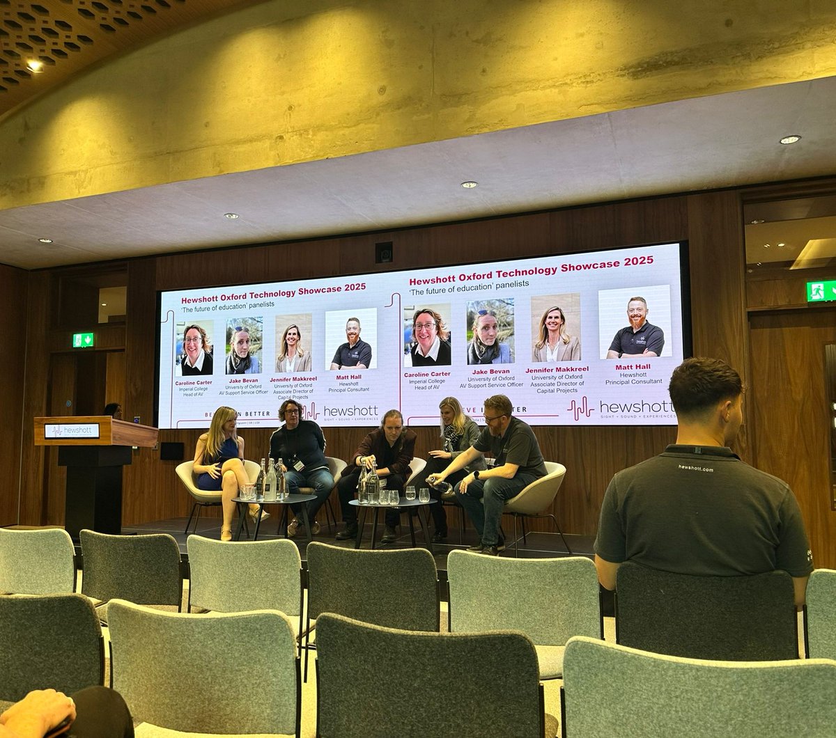 GVAVLtd's tweet image. Today’s event was a great opportunity to revisit the space in action, reconnect with partners, and discuss the latest trends and technologies shaping modern learning environments 💫

#GVforAV #TechnologyShowcase @rhodes_trust