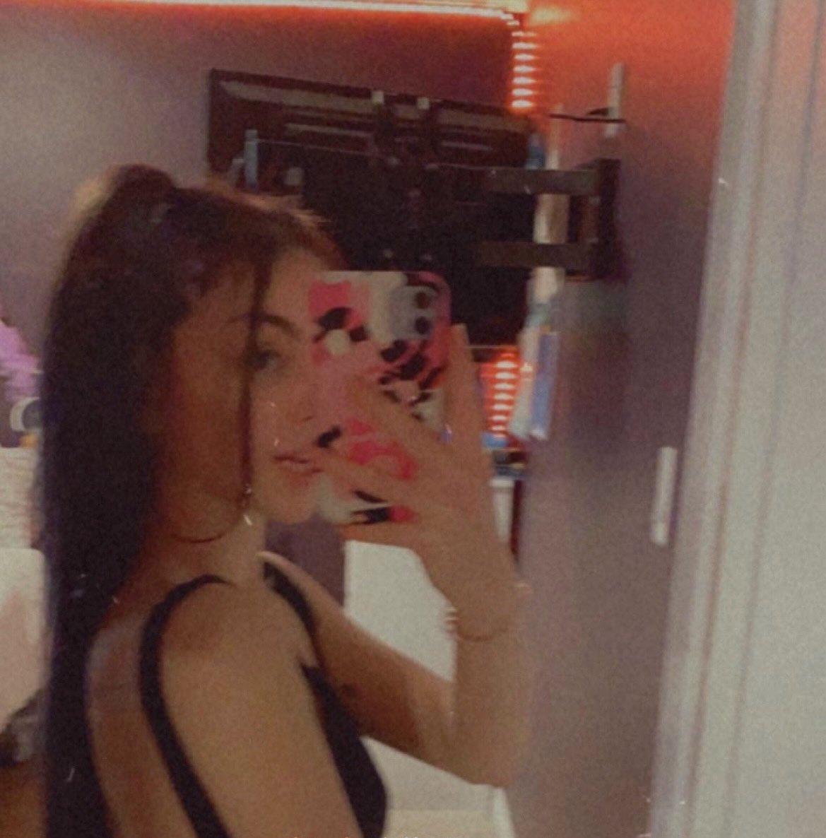 Avaoasr's tweet photo. Redoing my pinned! 🎀
Still kinda new to #nsfwtwt

20 

She/her 💗
Bi 
Switch (sub+)
My own #NSFW folder 👀
No follow = no reply 

#horny #latina #sex #boobs #pussy #porn #teen #slut #brat #sub #ass #bigass #bop #college #tattoos #alt https://t.co/j27tgMxicL