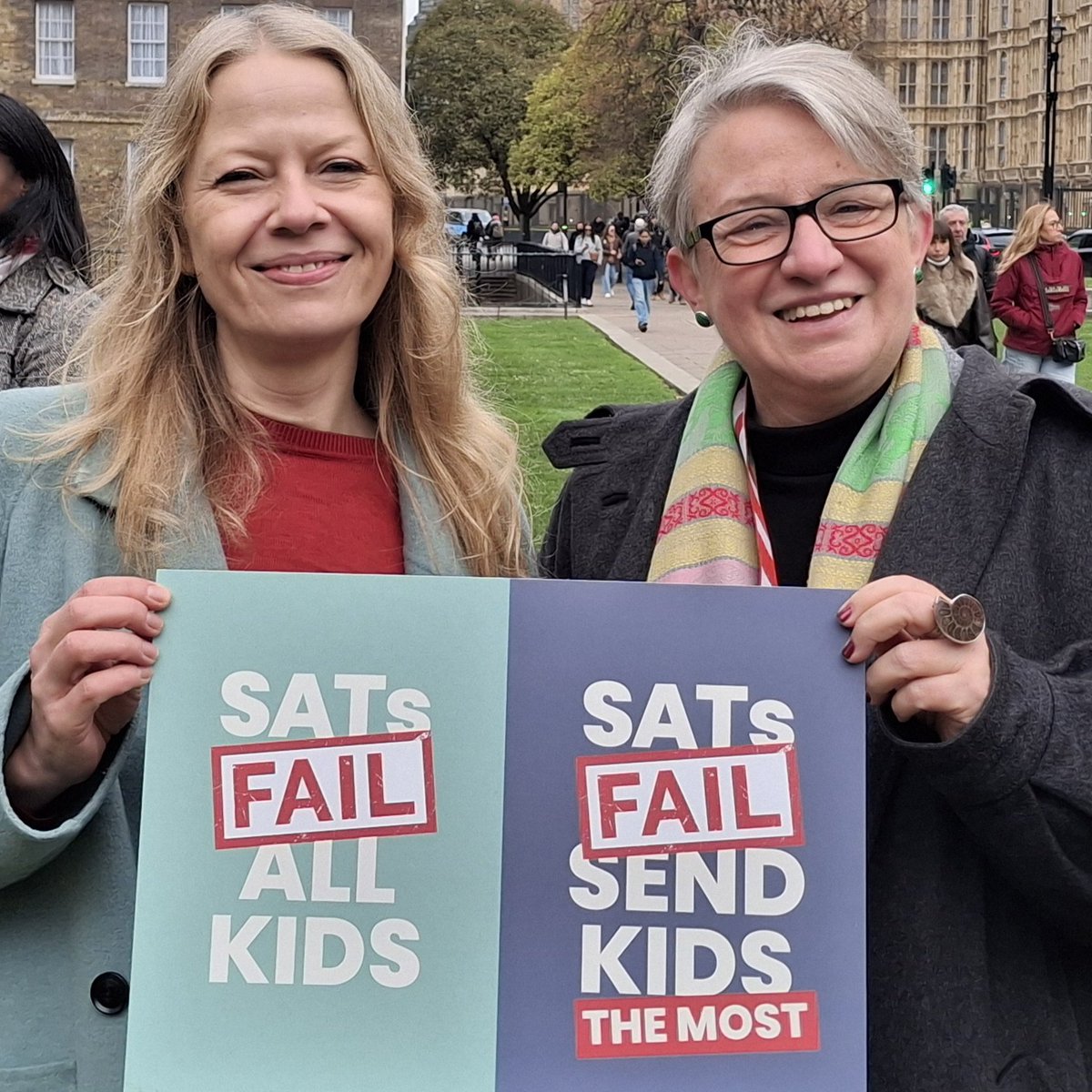 #ExamFactory schools are _particularly bad for SEND pupils. But they are bad for _all_ pupils. Great to join <a href="/sianberry/">Sian Berry</a> getting the message out.

With the reminder that <a href="/TheGreenParty/">The Green Party</a> policy is to abolish SATs