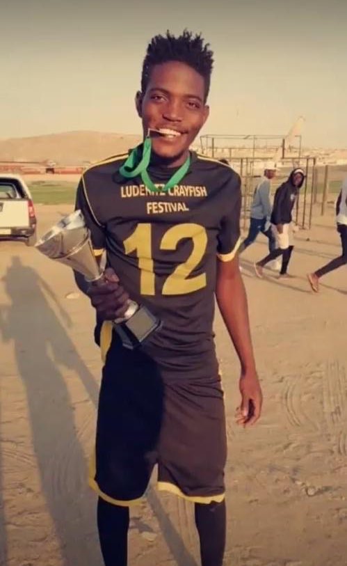 💔 𝐑𝐄𝐒𝐓 𝐈𝐍 𝐏𝐄𝐀𝐂𝐄 🕊️

Young African Former Player Keendjele Andreas well know as Geneva or Matic Passes Away After Short Illness.

• Played for Golden Bigs, Young Star, Rio Junior, and Atlantic Bucks
• Captained the Oshana Region at the Newspaper Cup 
• Member of the