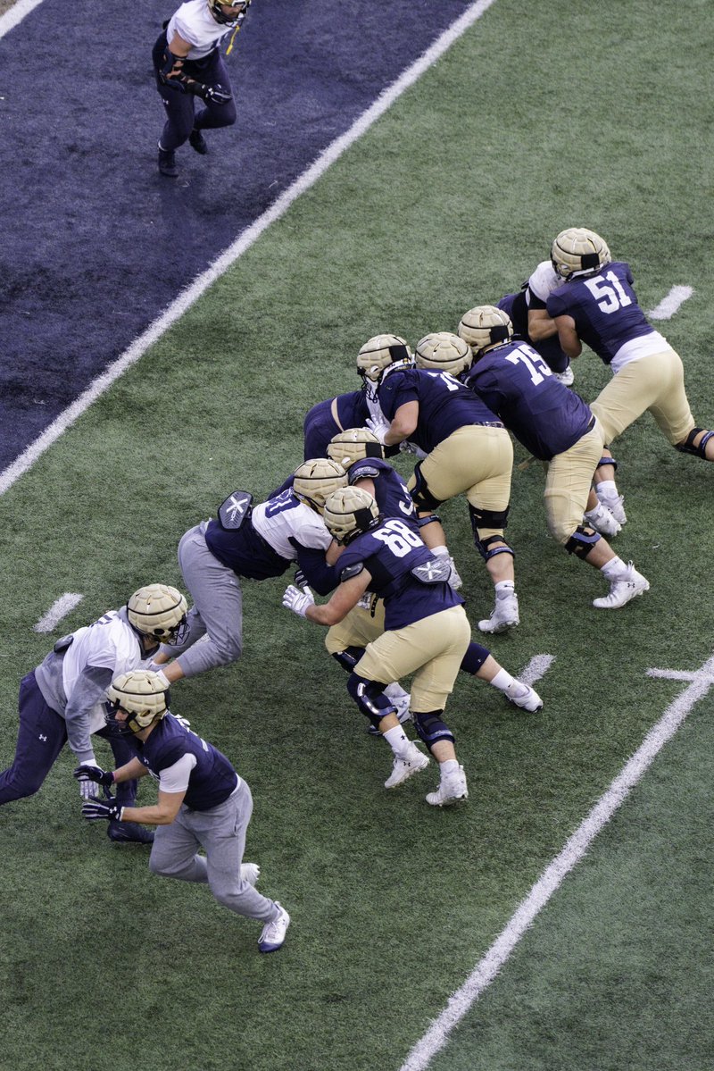 MSUBobcats_FB's tweet image. Rep by rep.

#BobcatBuilt