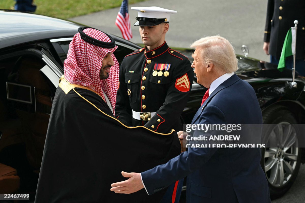 _yahya_y's tweet photo. عزنا 🇸🇦 

الحمدلله على سلامتك ❤️

 #محمد_بن_سلمان_في_واشنطن https://t.co/C11cSUVend