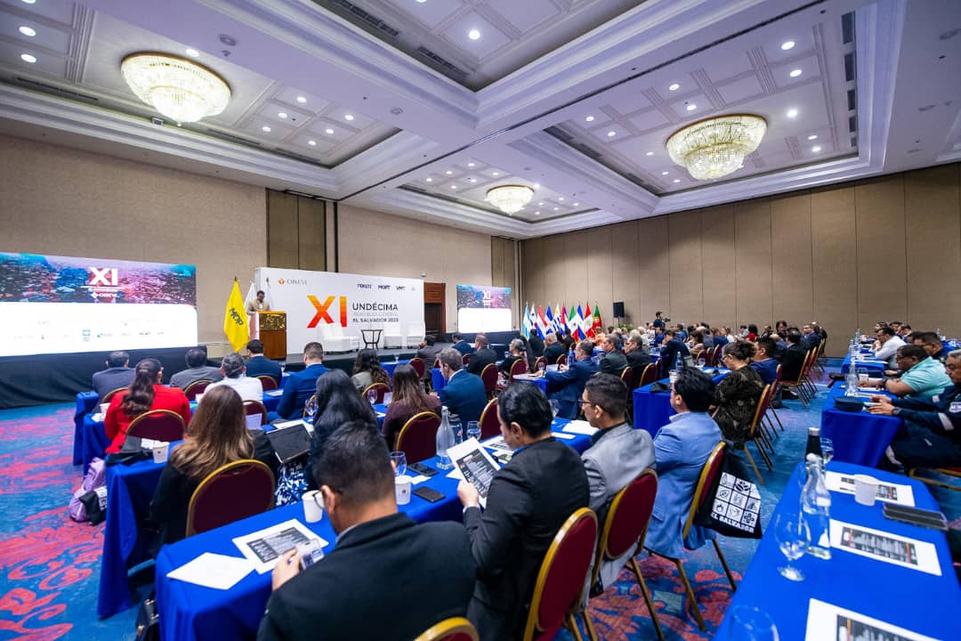 E_RdgzDavila's tweet image. #Cuba presente en la XI Asamblea General del Consejo Intergubernamental del Programa Iberoamericano de Seguridad Vial (OISEVI), y el 6to Congreso  Iberoamericano de Seguridad Vial y Movilidad, en El Salvador.⤵️
facebook.com/share/p/174abY…