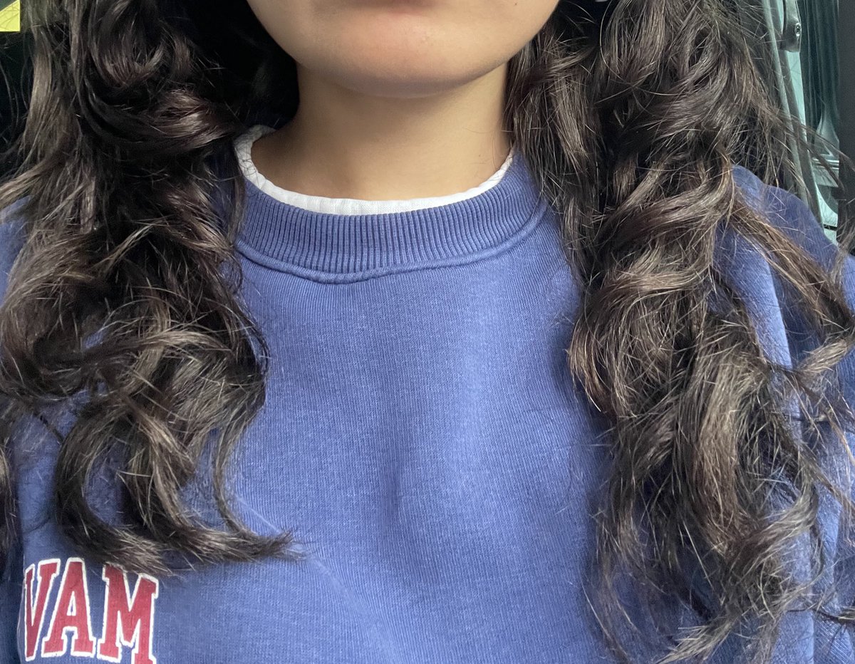 Bazı kıvırcıklar seydır 

Dağınık sekılsız ama doğal hali.