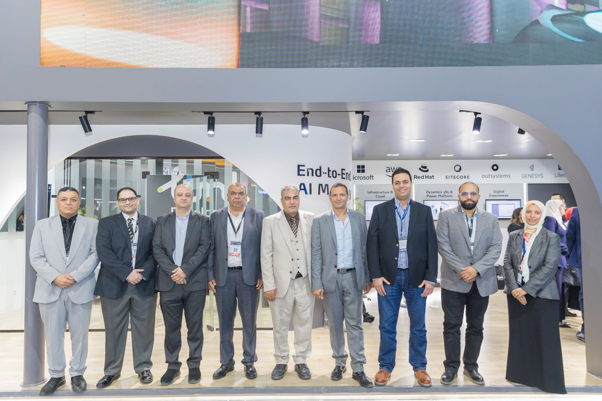 linkdevelopment's tweet image. شركاء_النجاح#

تشرّفنا بزيارة هيئة الدواء المصرية (EDA) ووزارة الاتصالات وتكنولوجيا المعلومات (MCIT) لجناحنا في معرض CAIRO ICT 2025

وخلال فعاليات المعرض، كان لنا الفخر بتقديم درع التميّز الحكومي لكلٍ من هيئة الدواء المصرية ووزارة الاتصالات وتكنولوجيا المعلومات، تقديرًا لشراكتنا…