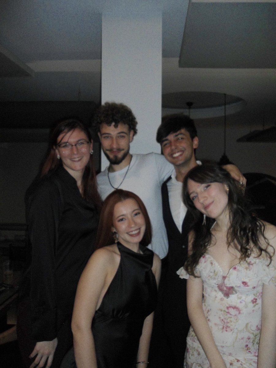 valerius tweet media