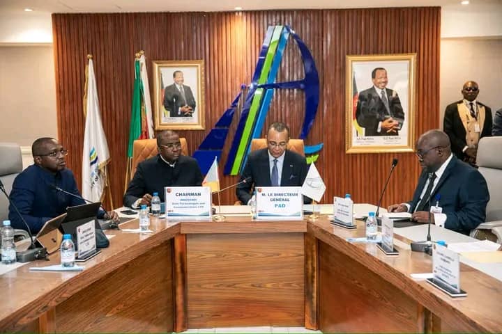 Le Port Autonome de Douala (PAD) et Innovendi signent un partenariat pour déployer un réseau 4G/5G et des solutions Smart Port, améliorant ainsi les opérations portuaires et renforçant l'attractivité de la place portuaire de #Douala au #Cameroun