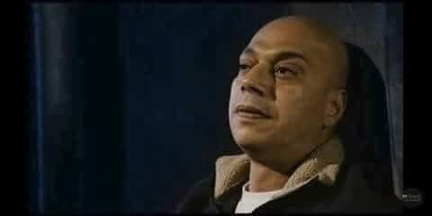 انا اصلا كنت عايز اكبر عشان اكتب بالقلم الجاف مش الرصاص والله .. انا ايه دخلني في كل الحوارات دي