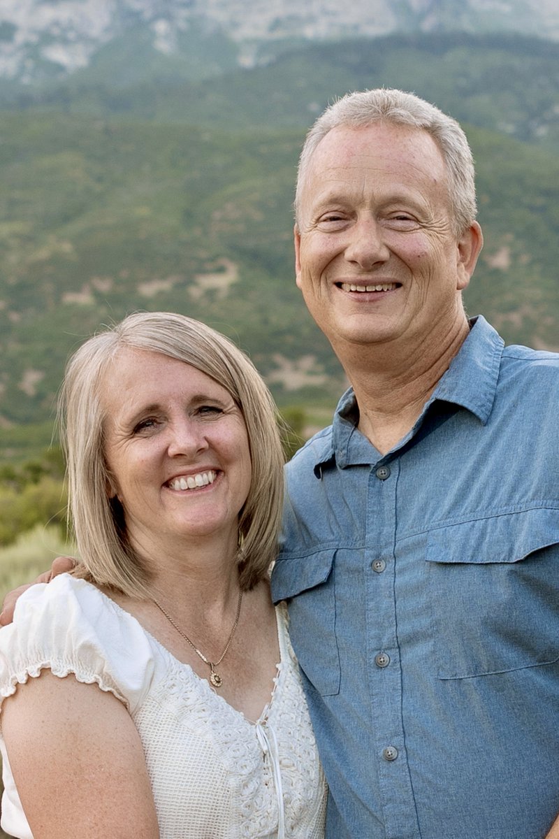 The Merrills found their “second wind” at USU, and now they’re giving it back. 💙 Honoring resilience. Fueling future Aggies. 

Read their story below. 
usu.edu/advancement/st…