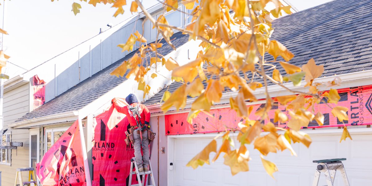 heartlandrss's tweet photo. Leaves aren’t the only thing changing this fall! 🍂 Our Heartland team is hard at work transforming this home with Alside Ascend siding in Deep Moss here in Ames. 

#FallRefresh #HomeUpgrade #SidingSeason #ExteriorExperts #HeartlandRoofingSidingandSolar https://t.co/XeBtwUdbf7