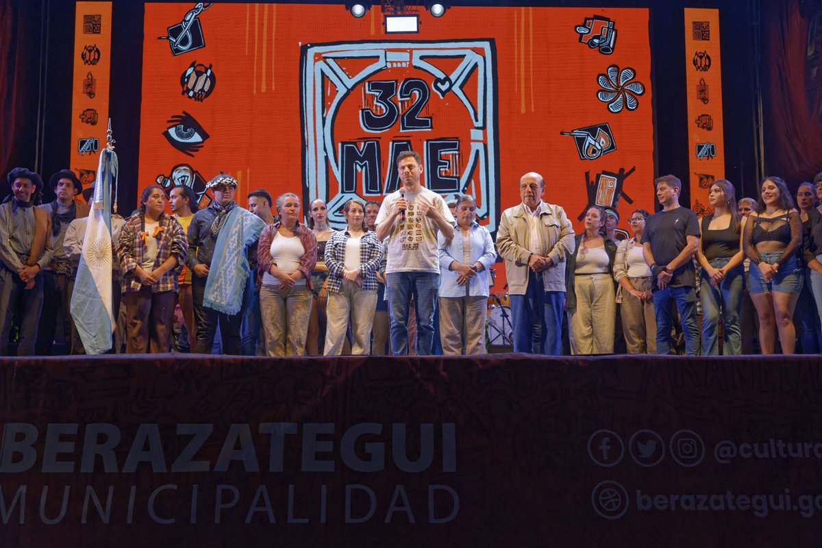 jjosemussi's tweet image. Llega la 33° MAE 🎉🧡

Este sábado 22 y domingo 23/11, los y las esperamos en la Plaza San Martín (Av. Mitre e/ 6 y 7), donde podrán conocer todos los trabajos realizados por las y los estudiantes de los Talleres y Escuelas municipales durante este 2025. 

#Berazategui