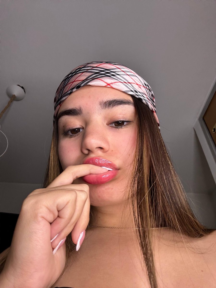 zoee_clrk08's tweet image. 