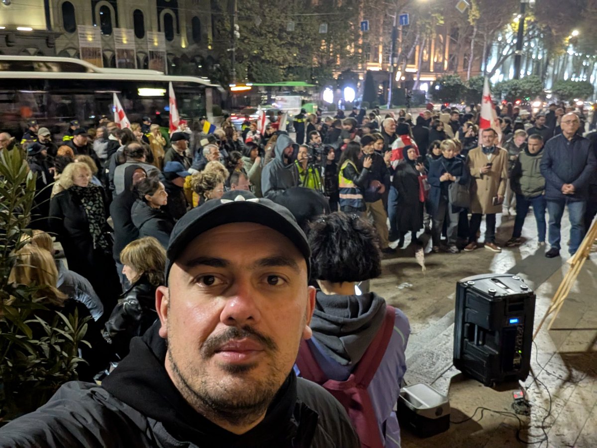 araddun's tweet image. Every obstacle a test: surrender, and tomorrow&apos;s door slams shut. Push through, and we reshape the future ourselves. We choose to push 🇬🇪 #StandWithGeorgia #DefendDemocracy