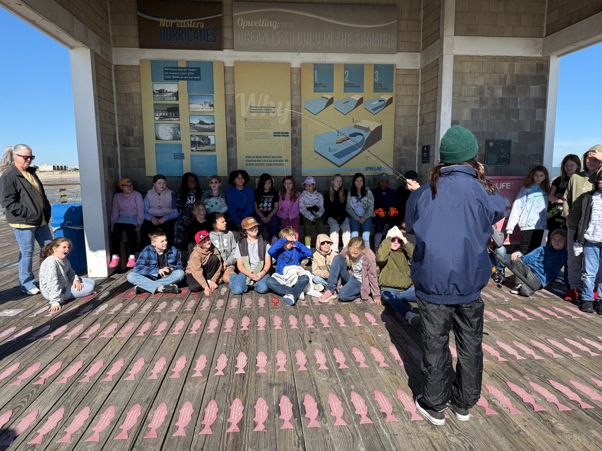 NEAAAT_Aerospac's tweet image. Learning for the real world means understanding the world around you.  Our 5th grade students spent a day exploring  ocean life and understanding regional employment opportunities by visiting @jennettespierob.  #schooldifferently #communitylearning