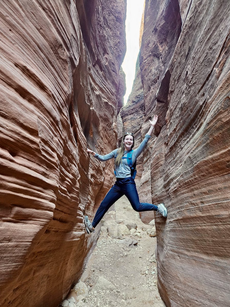 Meet Paige, a new student research technician in the lab!

Paige is a senior in her first year of Marquette's direct-admit physical therapy program. She's thankful for the opportunity to be part of the LAST Lab team!

Learn at lastlab.org #lastlab #marquetteuniversity