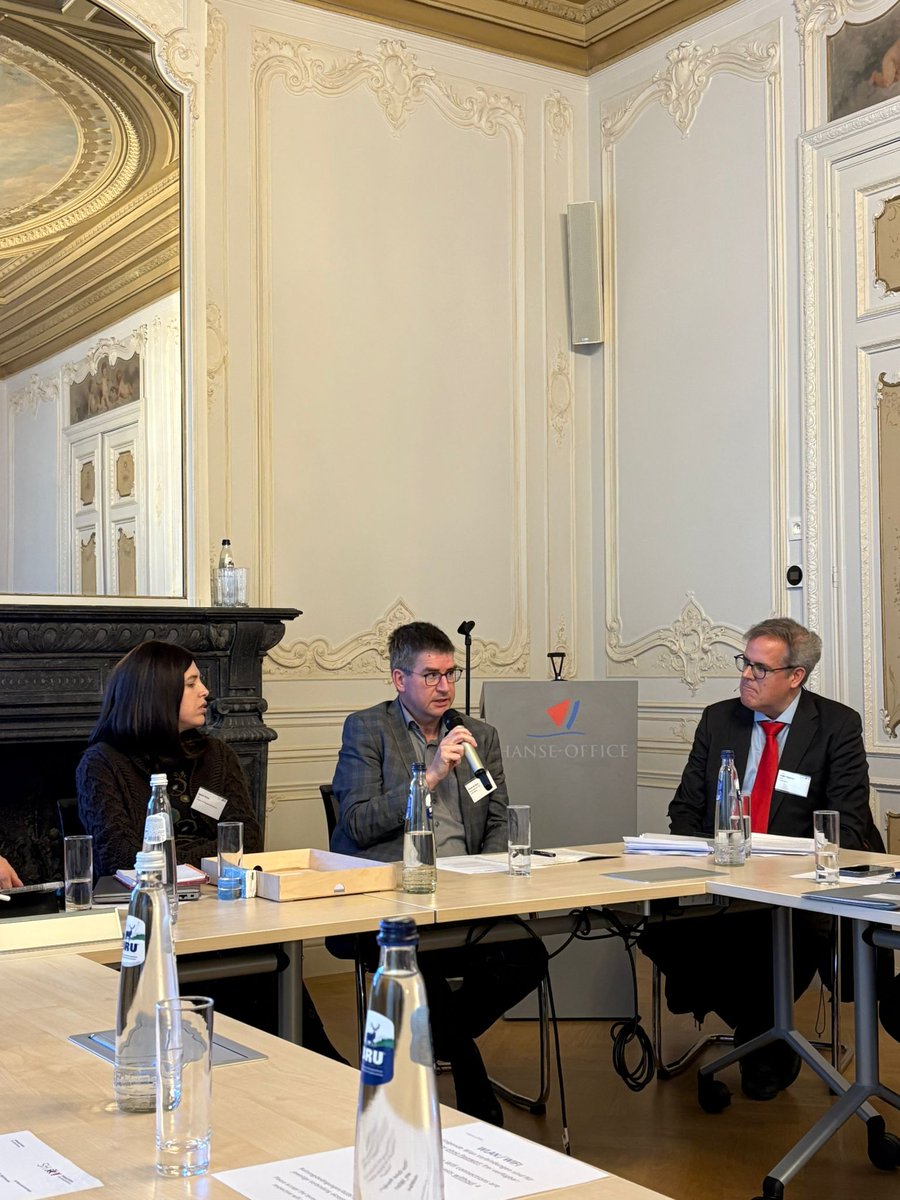 deboer_f's tweet photo. Today I was invited as a speaker at a symposium organised by the @Land_SH. Together with experts on trade law we discussed the problem that words in smaller languages are sometimes registered as a trademark, and can be monopolised by trademark owners against minority speakers. https://t.co/x73YouZpYK