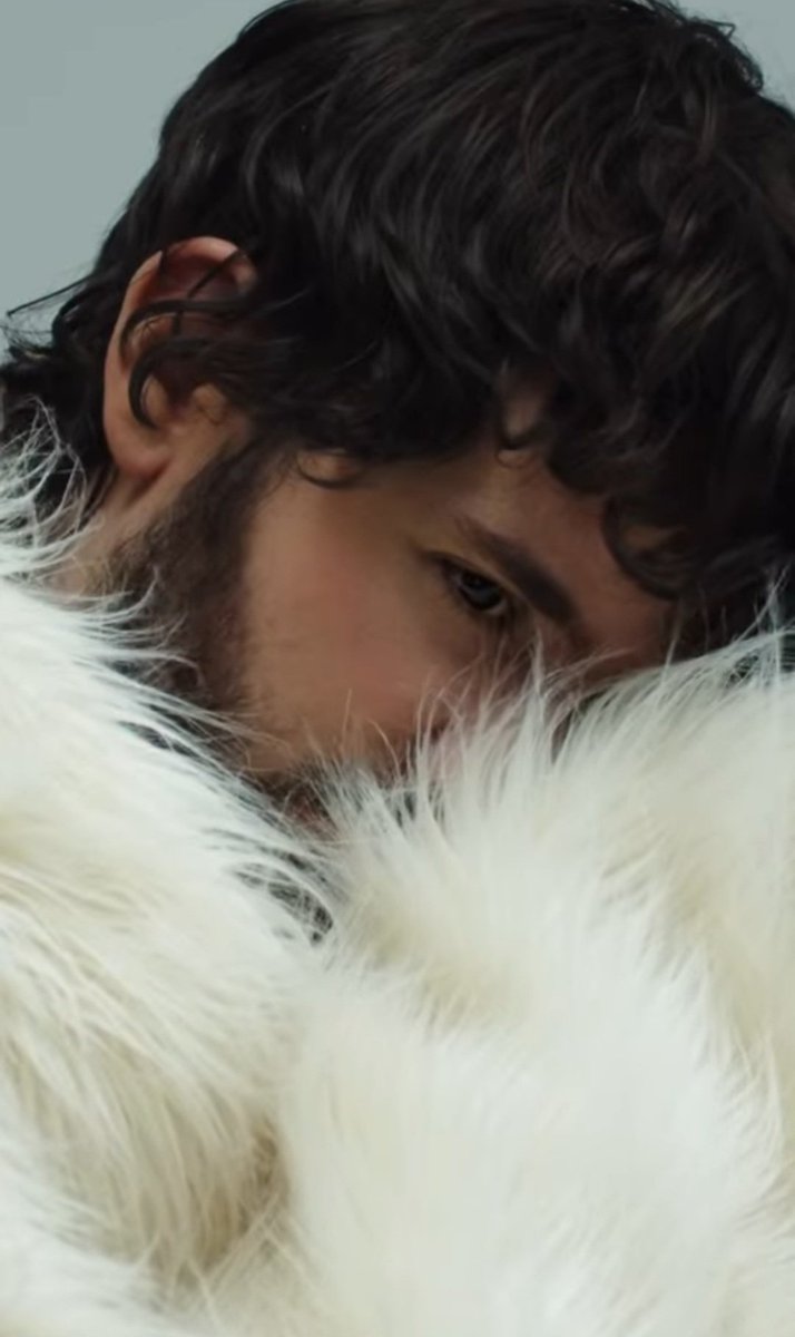 RevenantAnarchy's tweet image. Ain&apos;t nobody got shots like Madeon